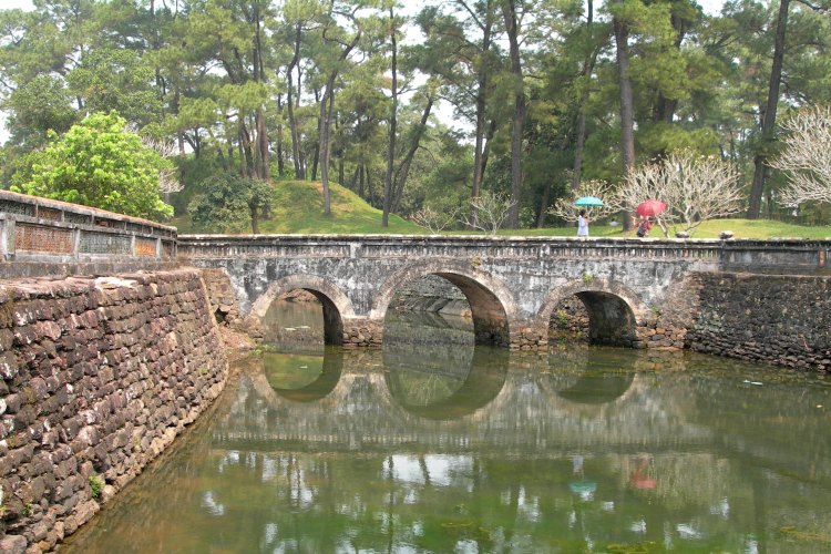 Bridge at Tự Đức's Tomb