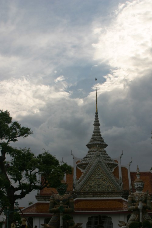 Clouds over Wat Arun