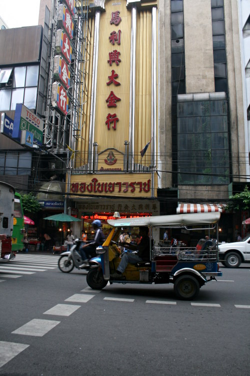 Tuk Tuk in Chinatown